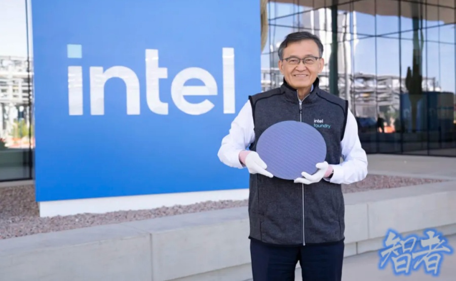 一顆 1.8 納米芯片，成了 英特爾“最后的救贖”-1.jpg