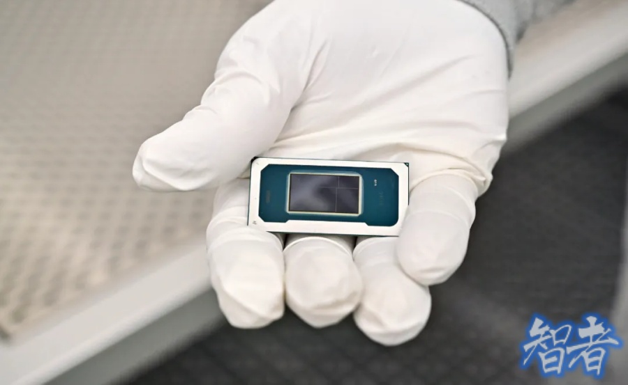 一顆 1.8 納米芯片，成了 英特爾“最后的救贖”-2.jpg